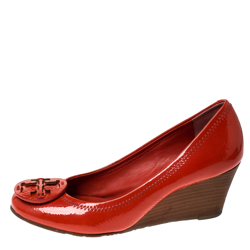 

Tory Burch Orange Patent Leather Sophie Wedge Pumps Size