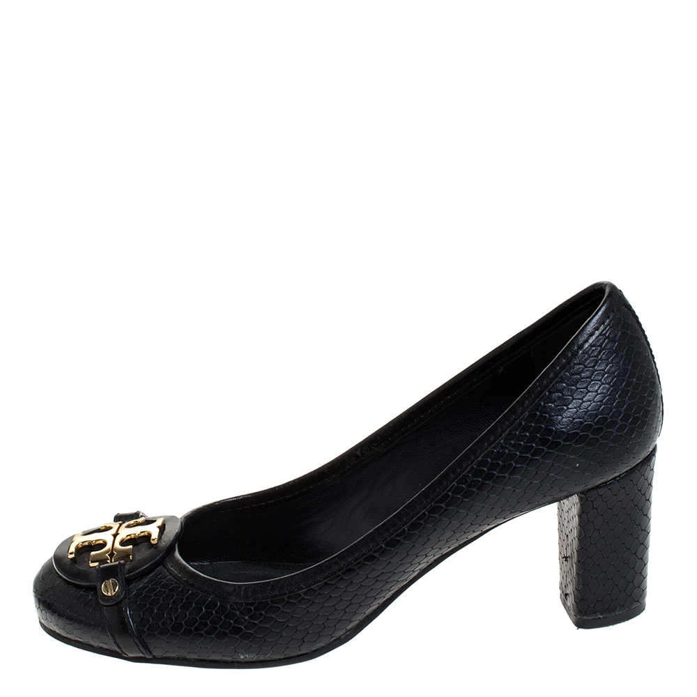 

Tory Burch Black Python Embossed Leather Logo Block Heel Pumps Size