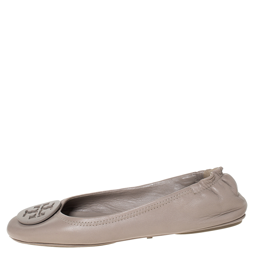

Tory Burch Grey Leather Minnie Scrunch Logo Ballet Flats Size
