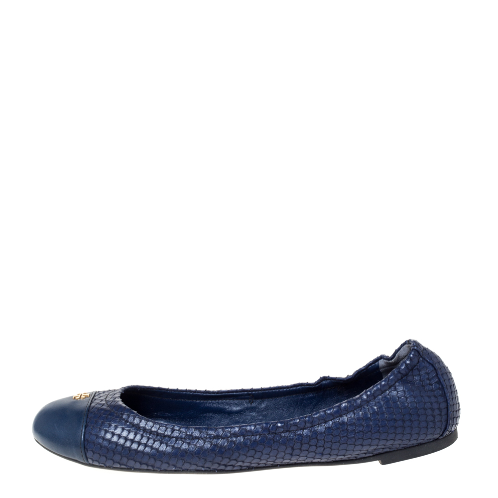 

Tory Burch Blue Snake Embossed Leather Cap Toe Scrunch Ballet Flats Size