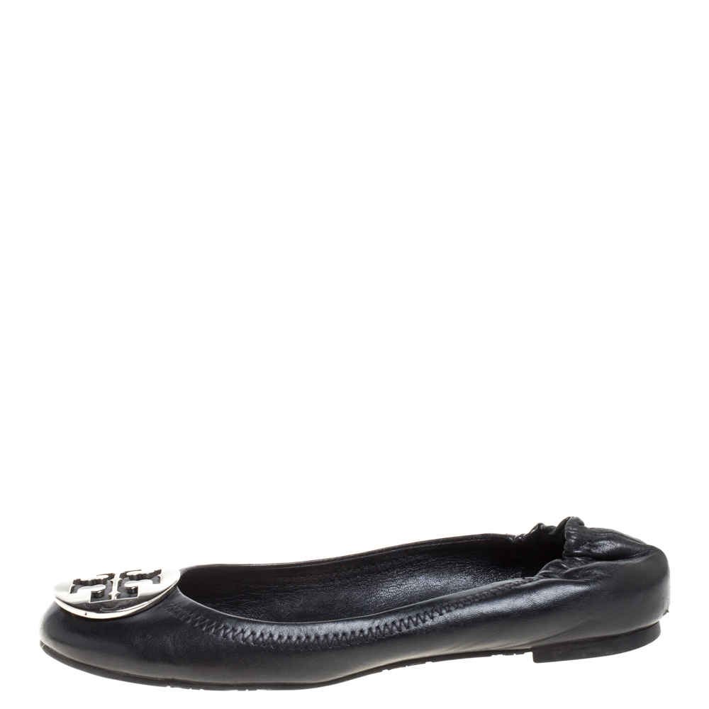 

Tory Burch Black Leather Minnie Scrunch Ballet Flats Size