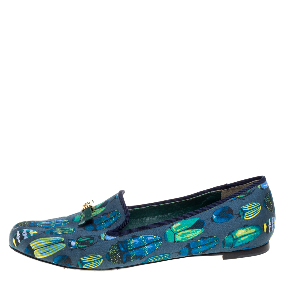 

Tory Burch Blue Printed Fabric Chandra Smoking Slippers Size