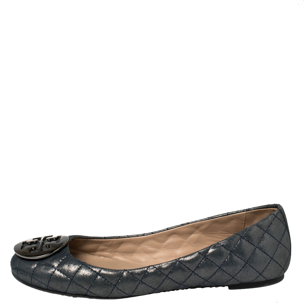 

Tory Burch Grey Glitter Leather Reva Scrunch Ballet Flats Size