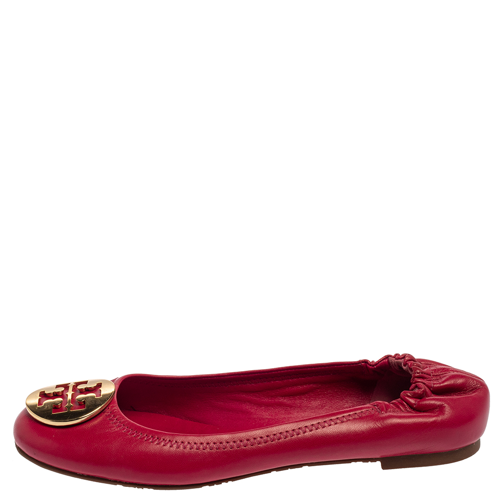 

Tory Burch Magenta Leather Reva Scrunch Ballet Flats Size, Pink