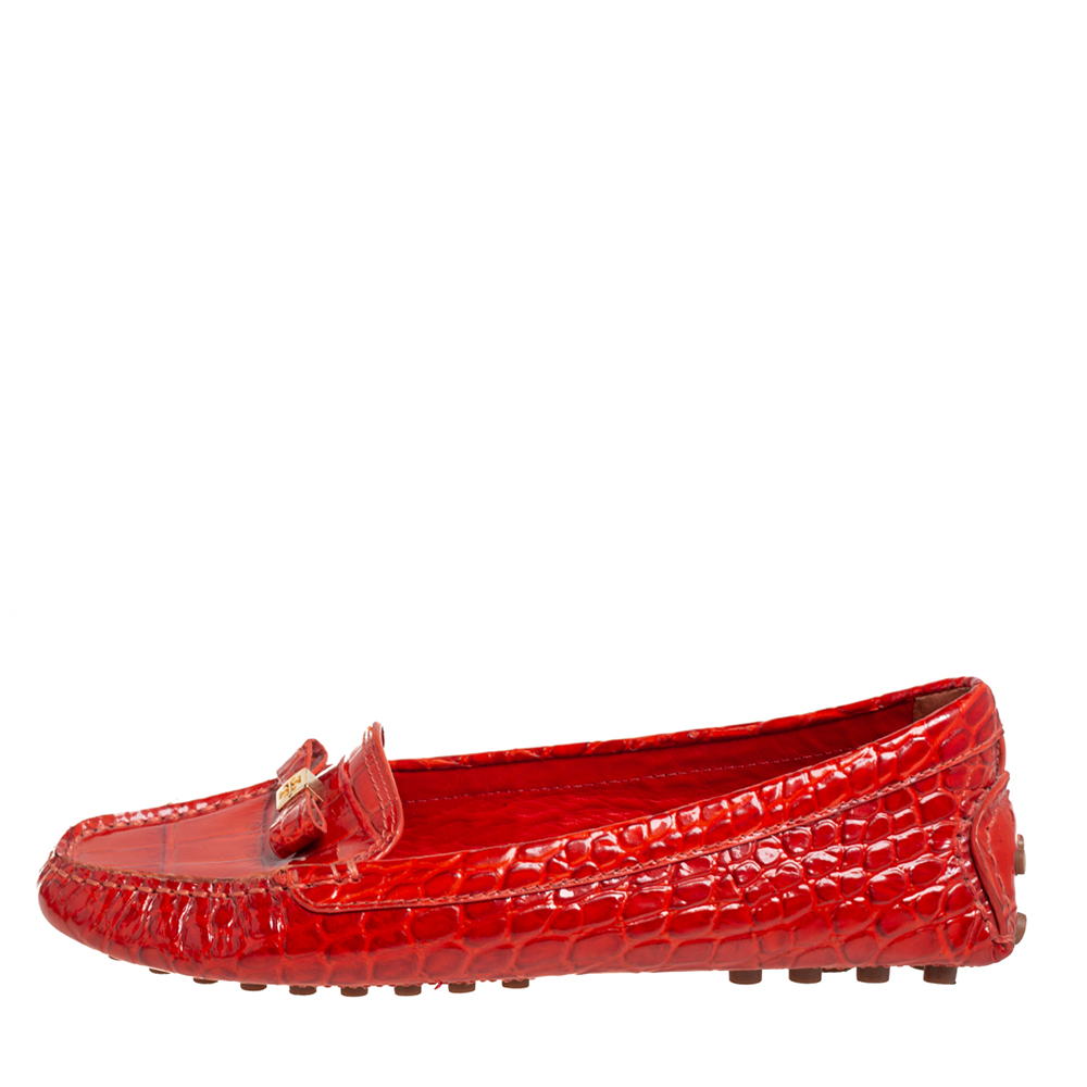 

Tory Burch Orange Croc Embossed Leather Bow Loafers Size