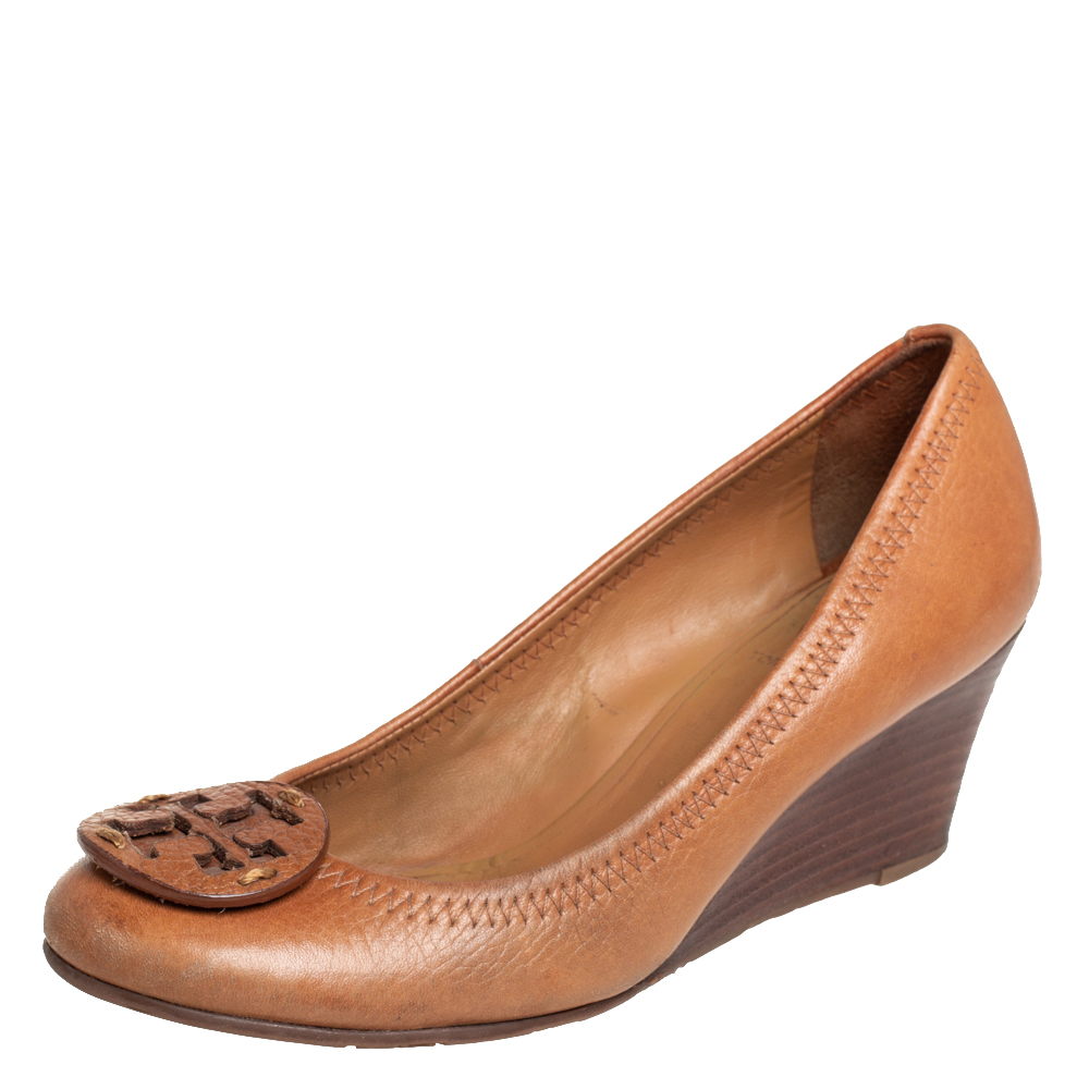 Pre-owned Tory Burch Tan Leather Sally Wedge Pumps Size 35