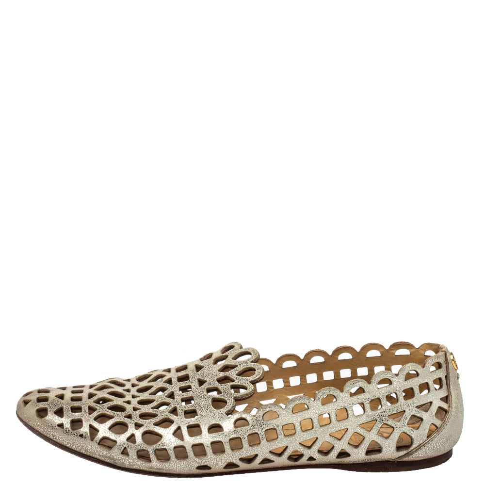 

Tory Burch Gold Leather Laser Cut Loafers Size