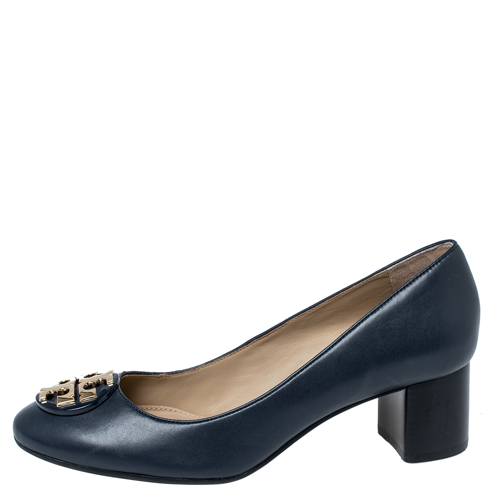 

Tory Burch Navy Blue Leather Block Heel Pumps Size