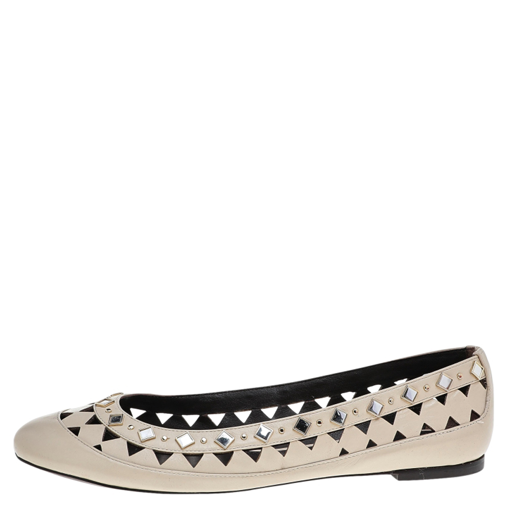 

Tory Burch White Leather Kingsbridge Ballet Flats Size, Beige
