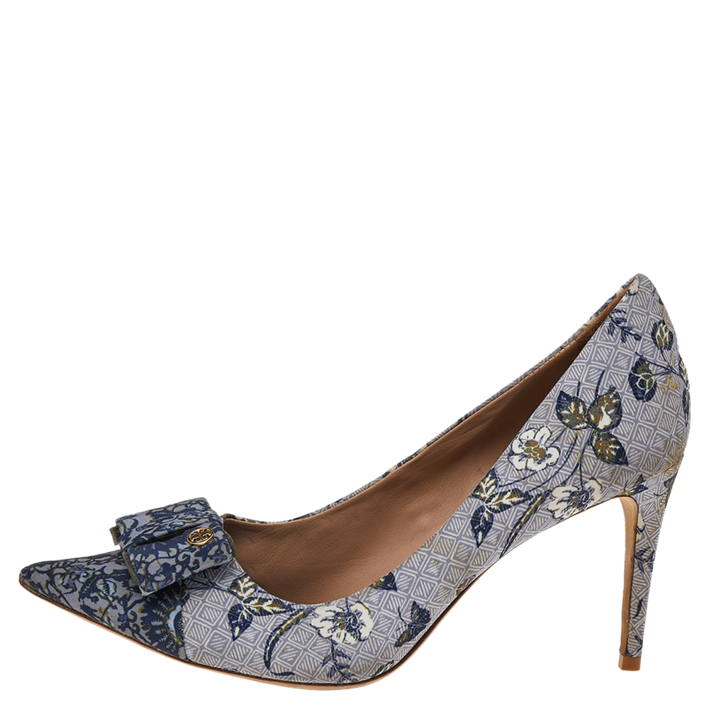 

Tory Burch Blue Floral Print Fabric Bow Pointed Toe Pumps Size