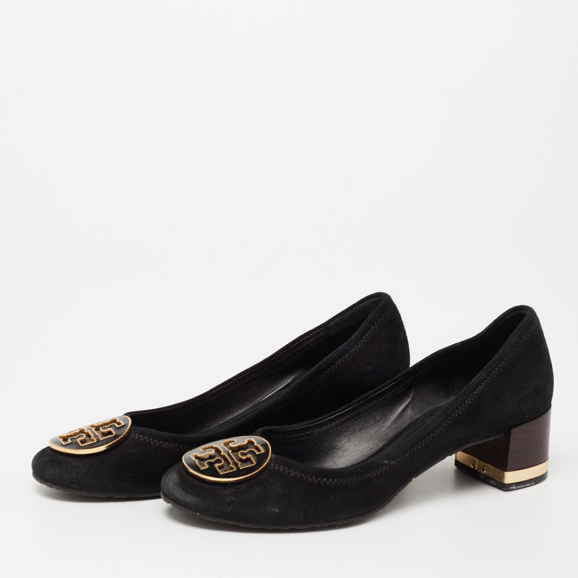 

Tory Burch Black Suede Block Heel Pumps Size