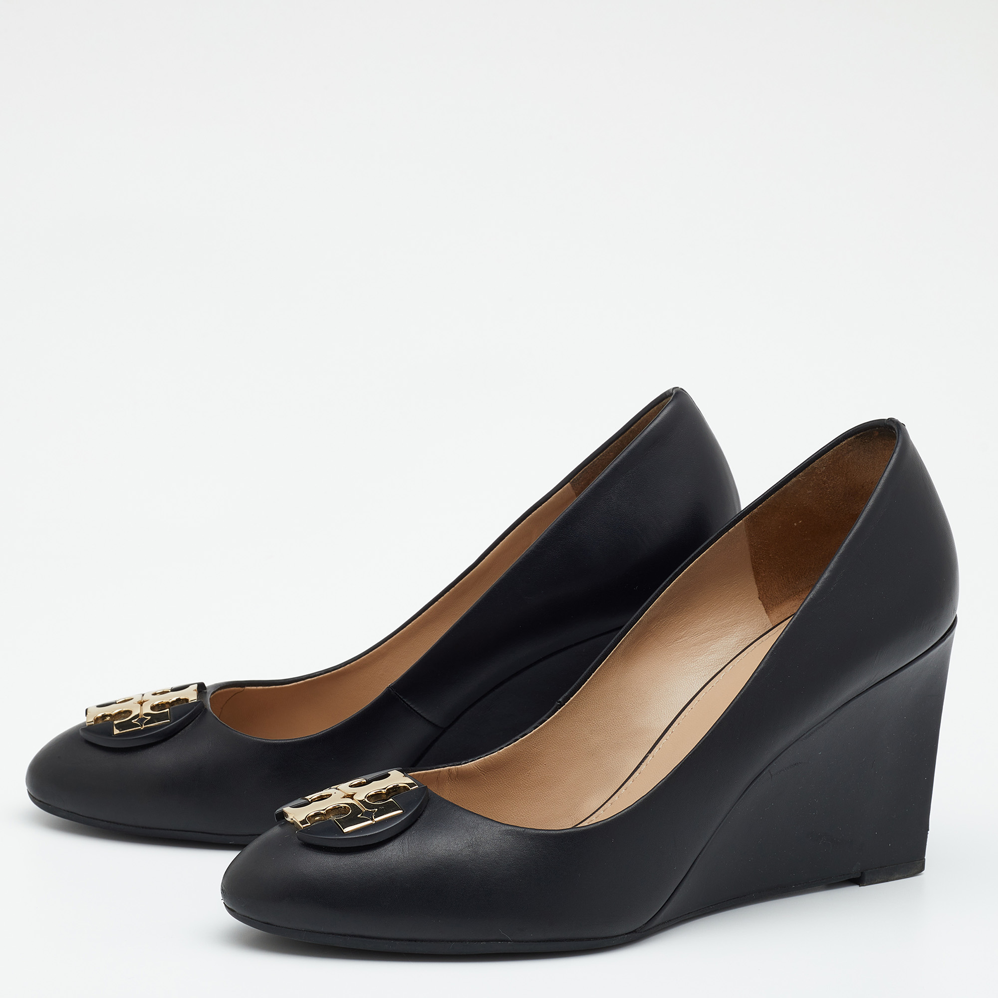 

Tory Burch Black Leather Luna Wedge Pumps Size
