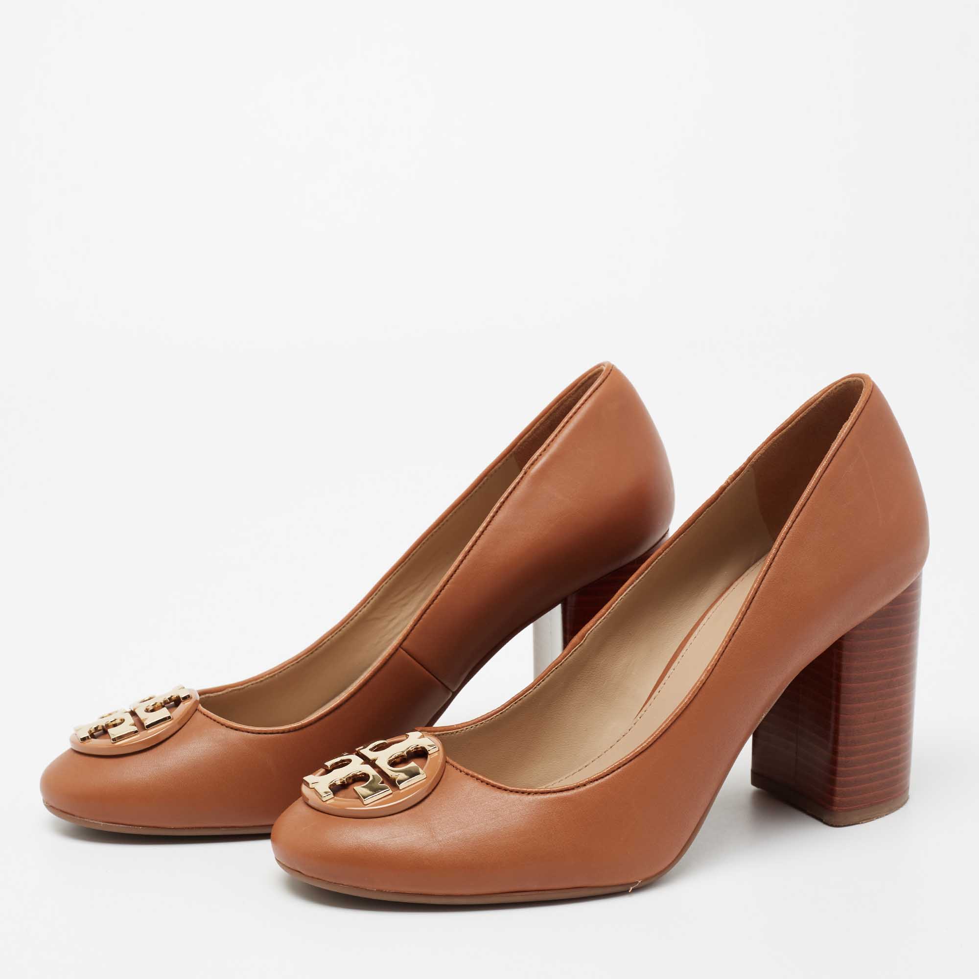 

Tory Burch Tan Leather Janey Block Heel Pumps Size