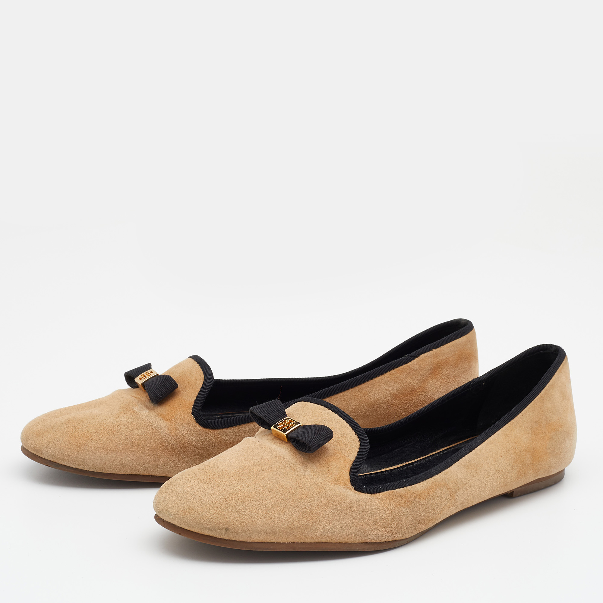 

Tory Burch Beige Suede Bow Smoking Slippers Size