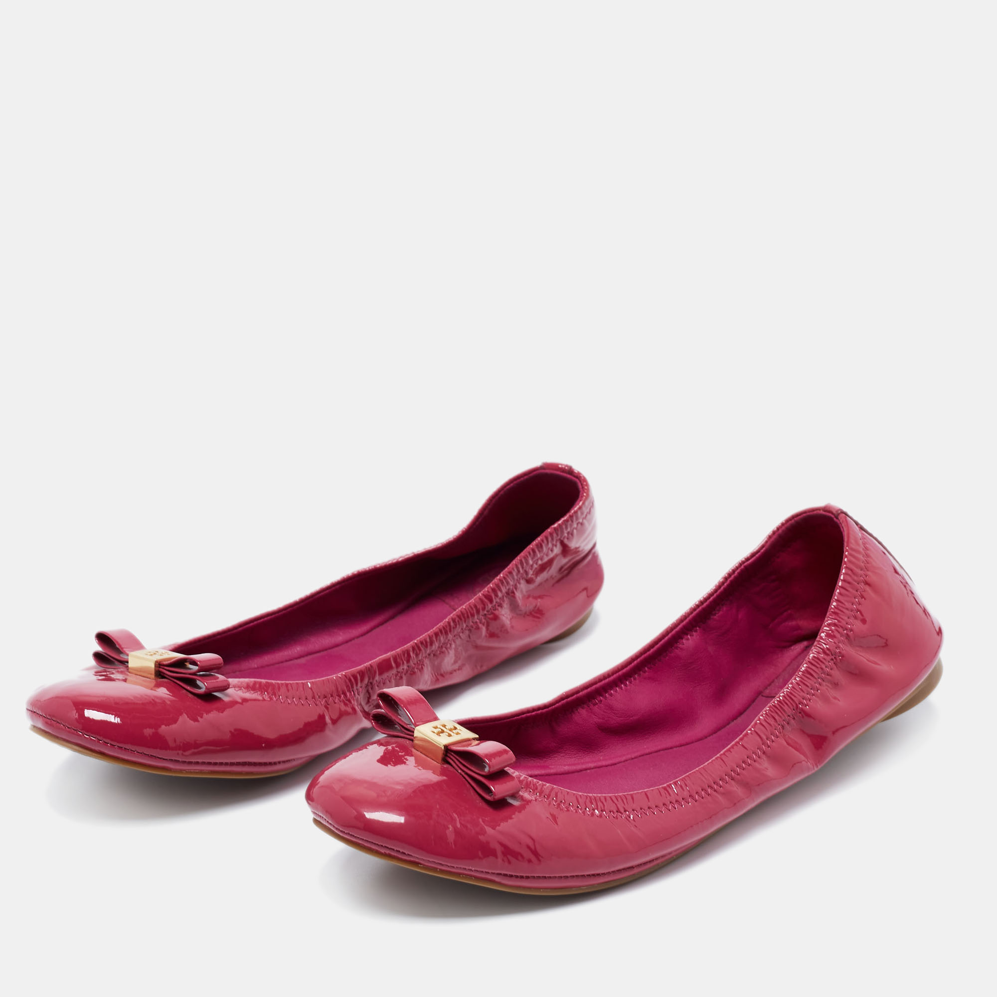 

Tory Burch Magenta Patent Leather Eddie Logo Bow Ballet Flats Size, Purple