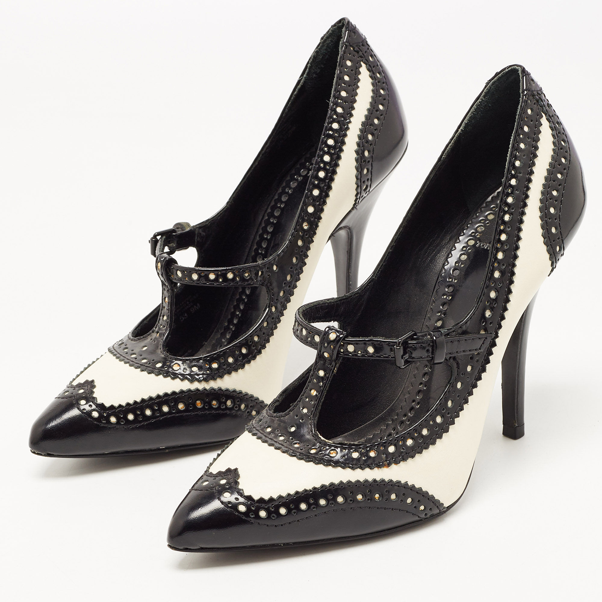 

Tory Burch Black/White Brogue Leather Everly Pumps Size