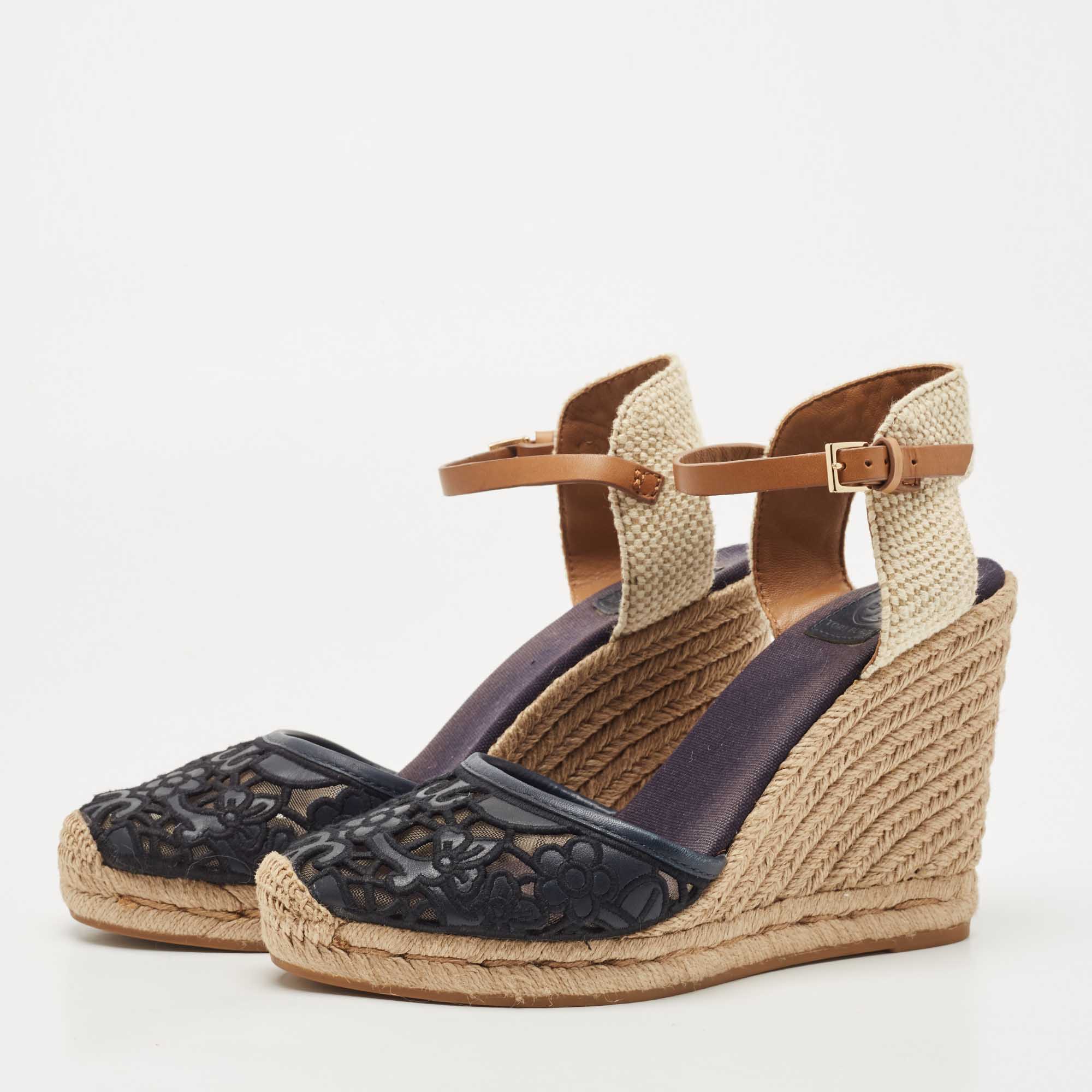 

Tory Burch Navy Blue/Beige Leather and Net Fabric Wedge Espadrille Sandals Size