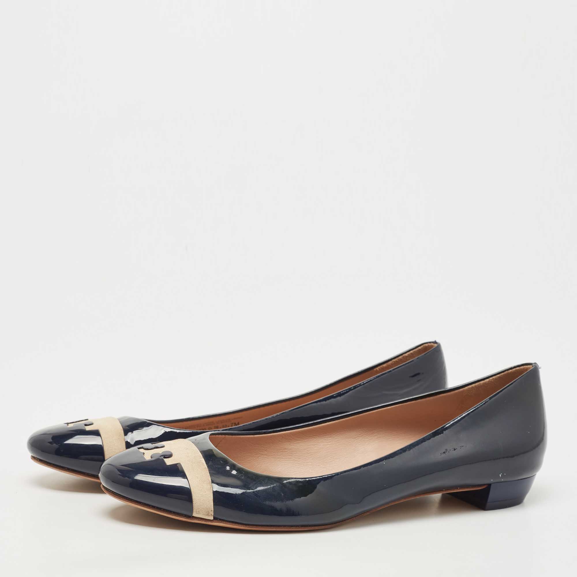 Tory burch flats online navy blue