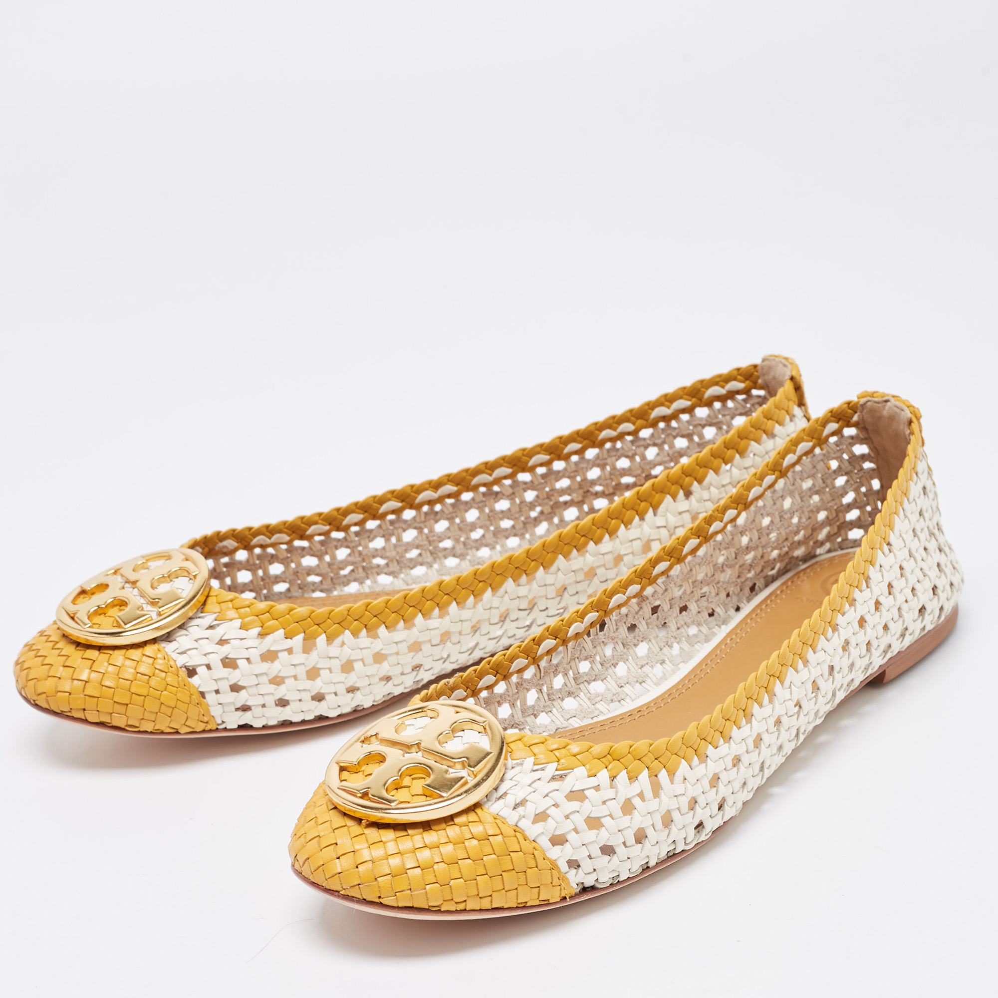 

Tory Burch White/Yellow Woven Leather Reva Ballet Flats Size