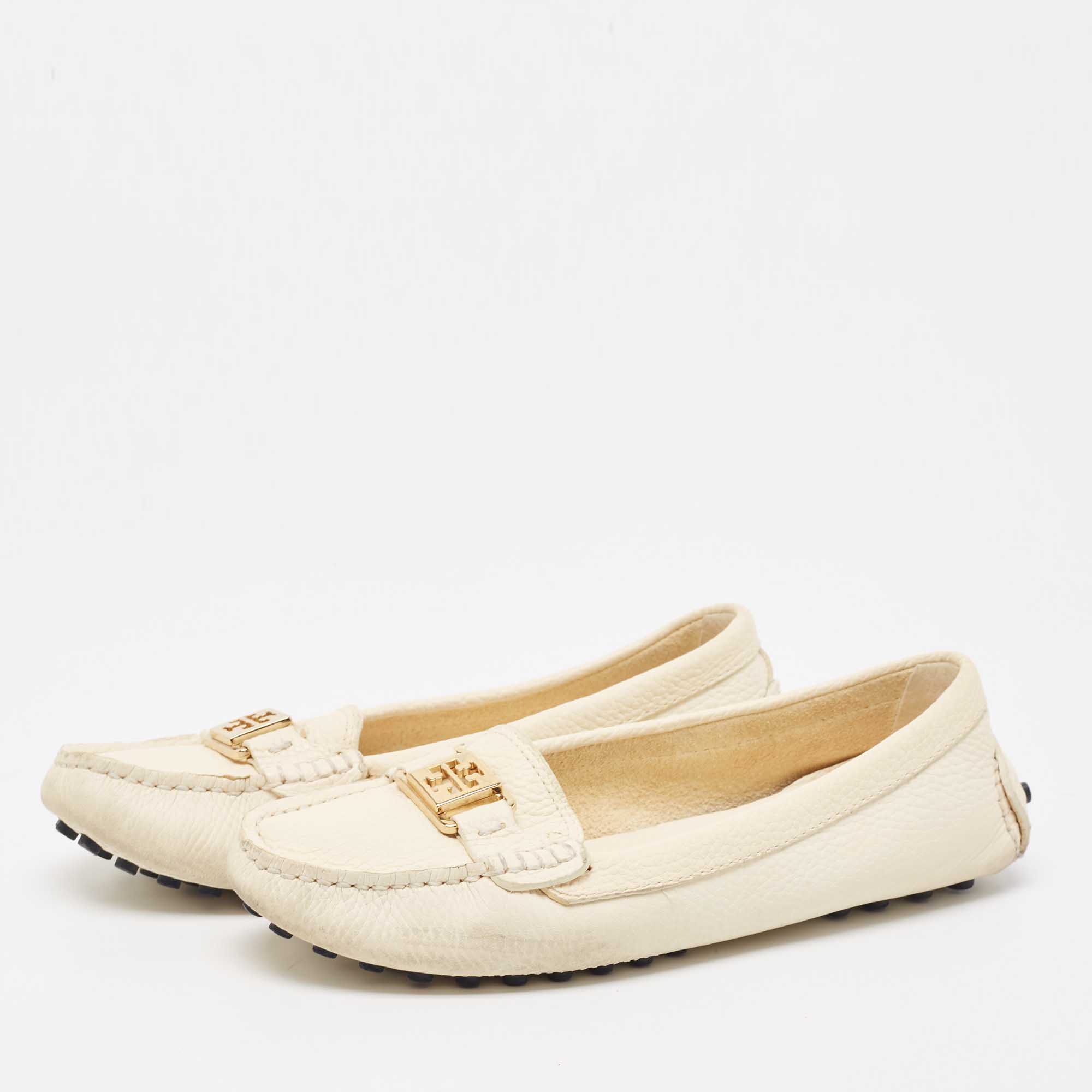 

Tory Burch Cream Leather Kendrick Loafers Size