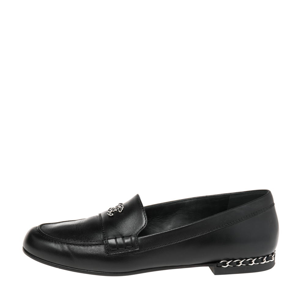 

Chanel Black Leather Chain Loafers Size