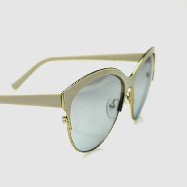 Pre Owned Valentino White V104S Womens Sunglasses