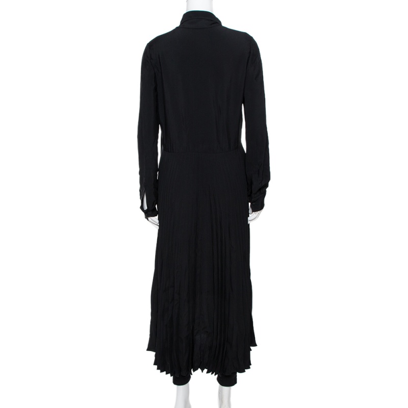 

Valentino Black/Red Double Faced Viscose VLTN Pleated Dress