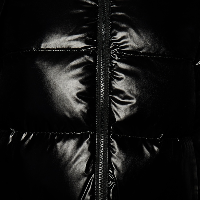 

Valentino Duvet Couture Black Cape Detail Down Jacket