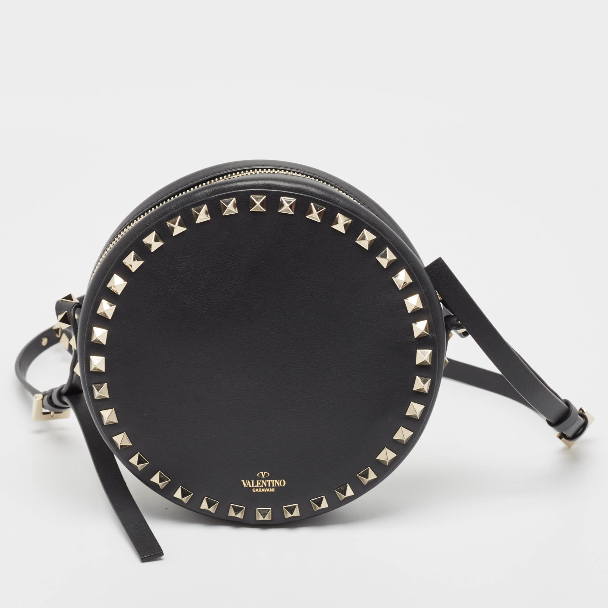 

Valentino Black Leather Rockstud Round Crossbody Bag