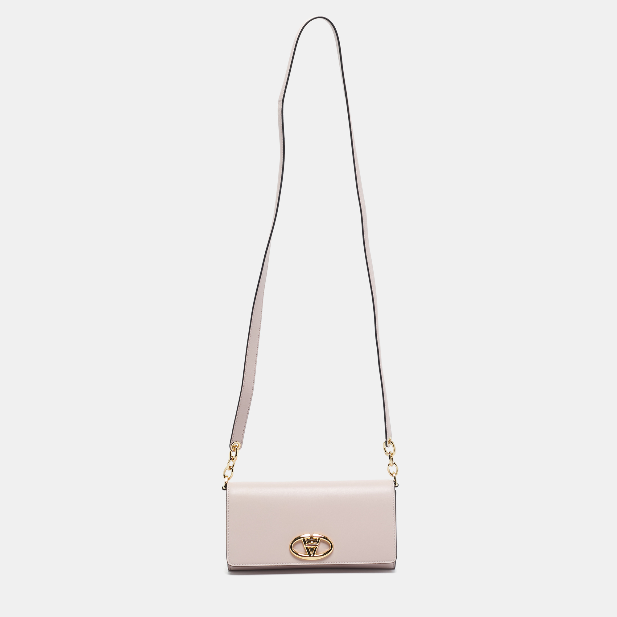 Pre-owned Valentino Garavani Pink Leather Vlogo The Bold Edition Wallet On Strap