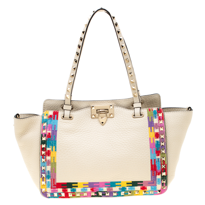 Pre Owned Valentino Al Campione/LightIvory Leather Rockstud Embroidered Tote