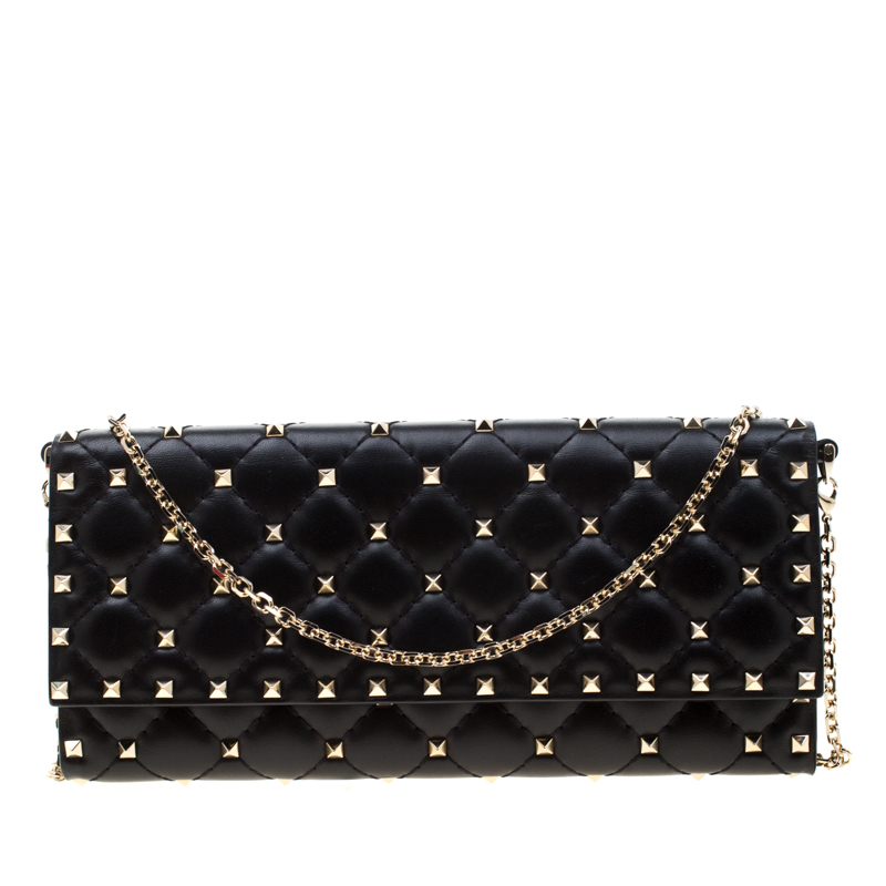Pre Owned Valentino Black Quilted Leather Rockstud Chain Clutch