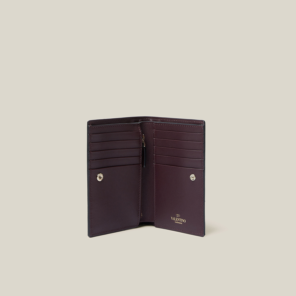 

Valentino Garavani Burgundy Rockstud Leather Bifold Wallet