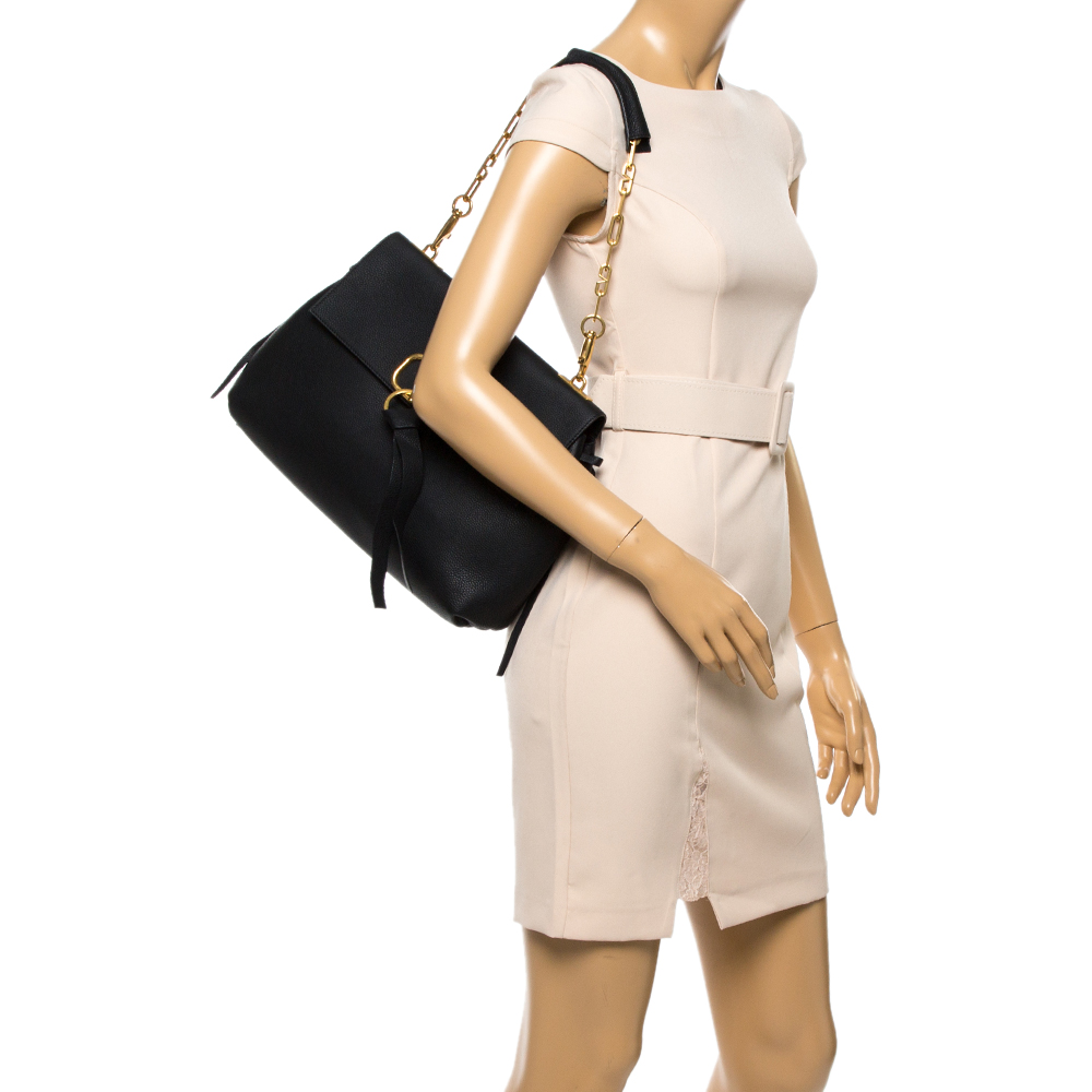 

Valentino Black Leather VRING Chain Shoulder Bag