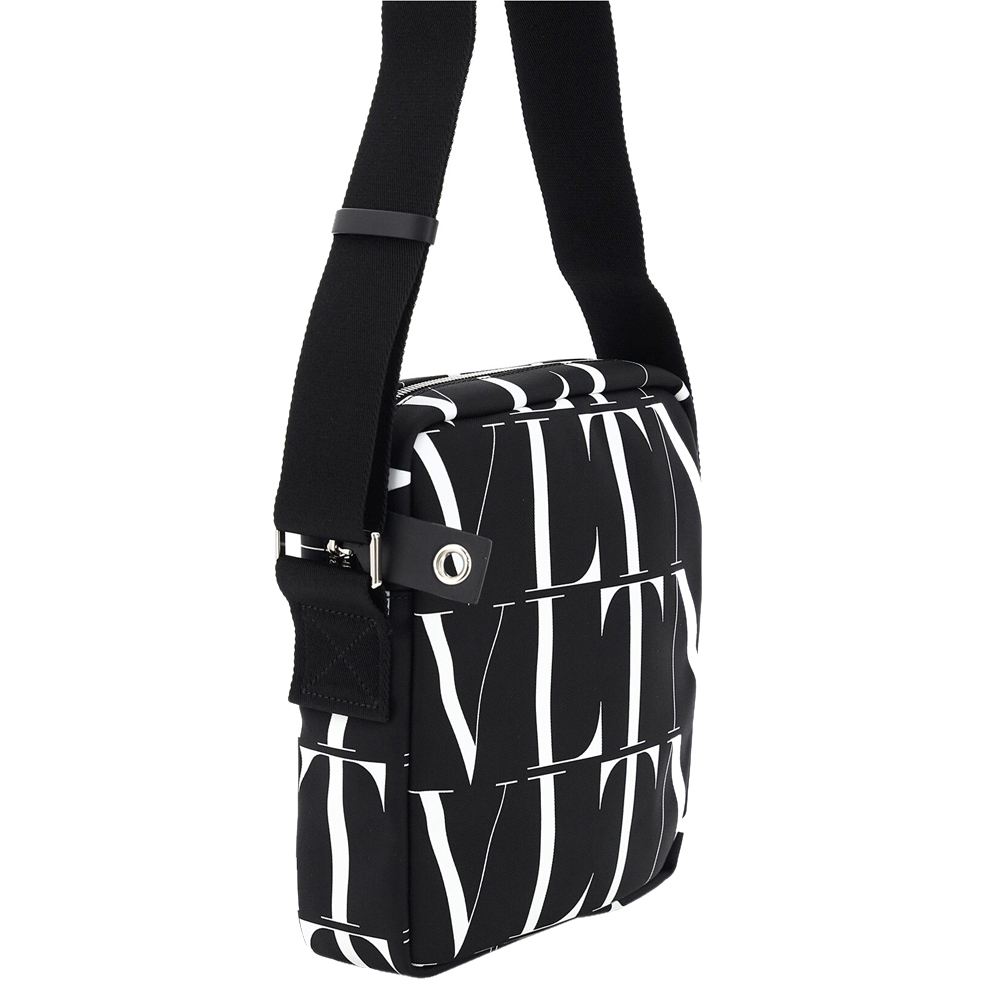 

Valentino Garavani Black Nylon Vltn Logo Print Crossbody Bag
