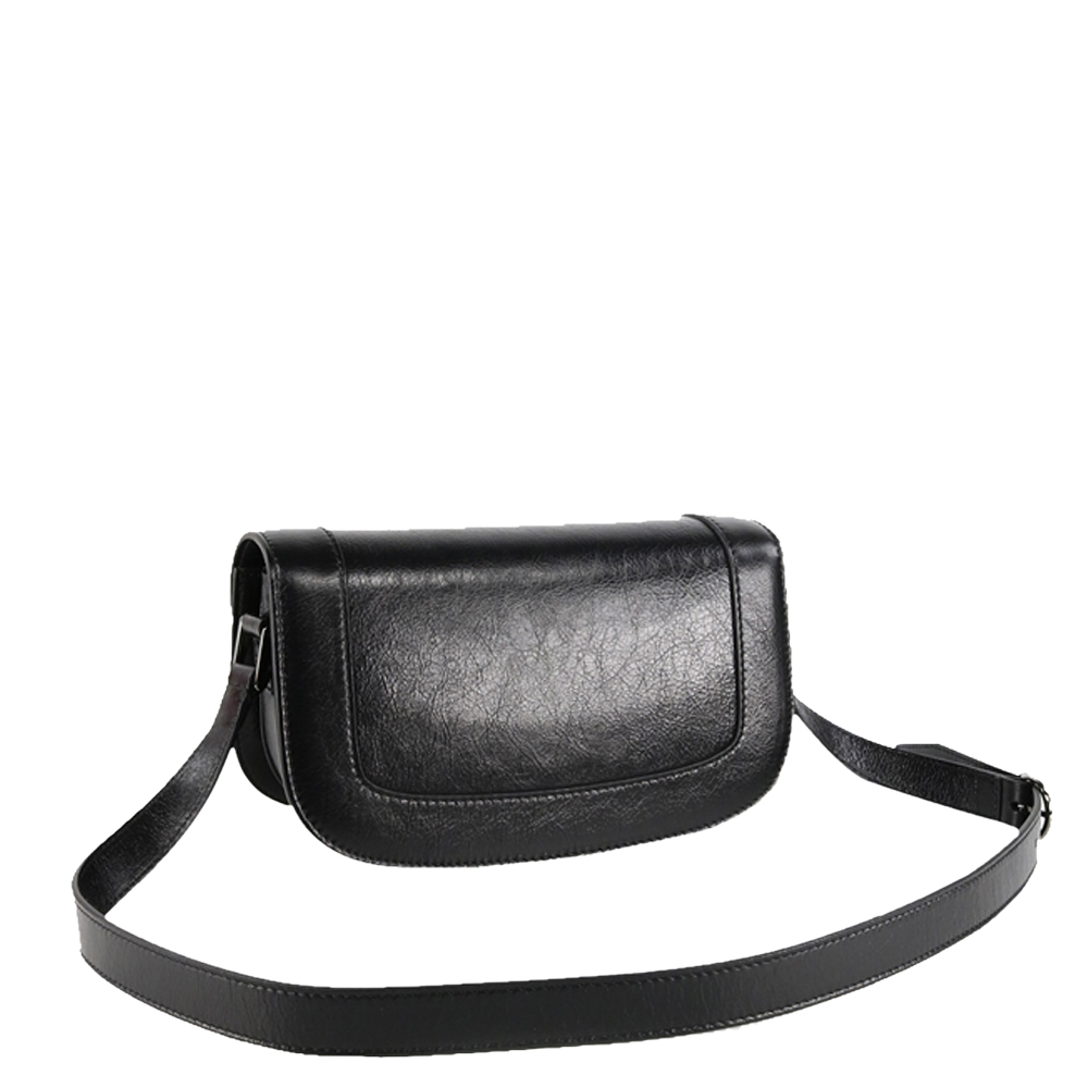 

Valentino Garavani Black Leather Supervee Crossbody Bag