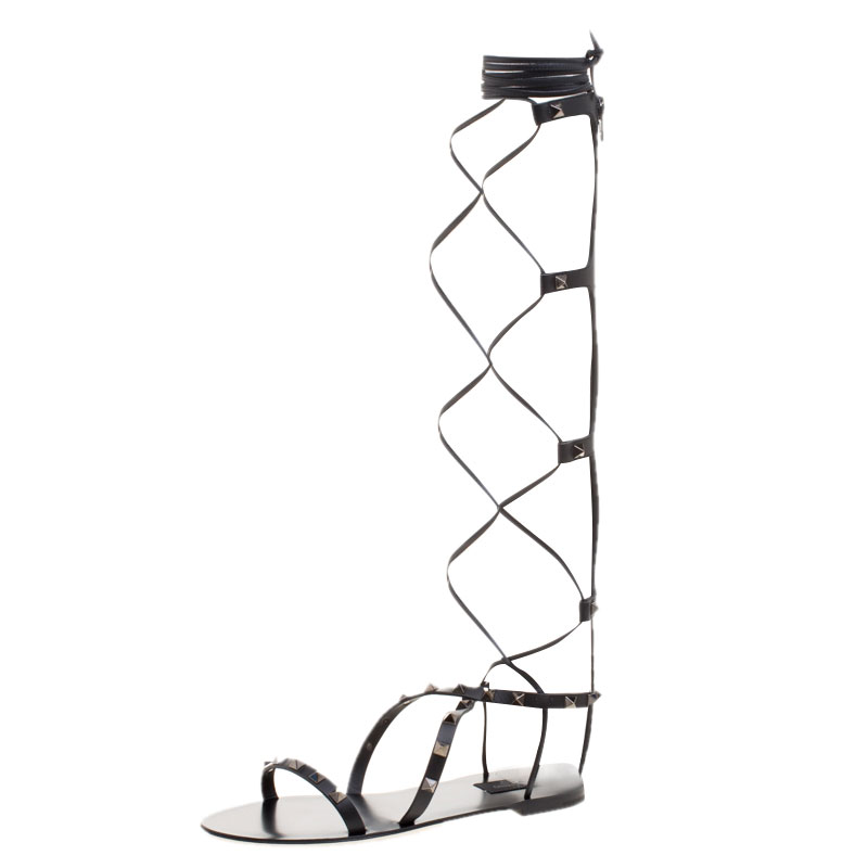 Pre Owned Valentino Black Leather Knee High Rockstud Gladiator Sandals Size 39