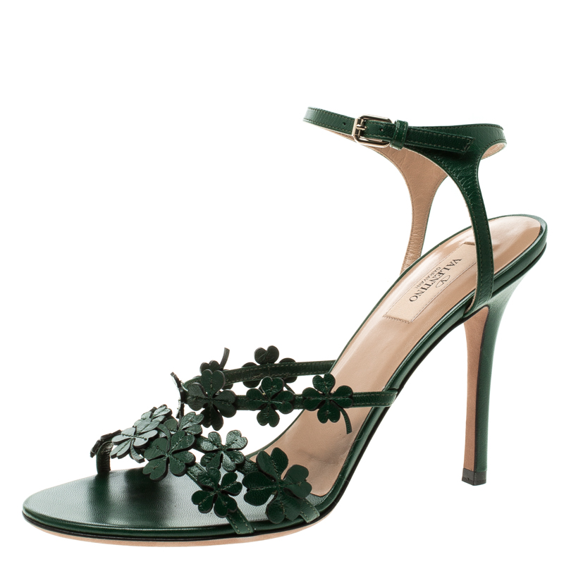 Pre Owned Valentino Green Leather Four Leaf Clover Appliquè Ankle Strap Sandals Size 40