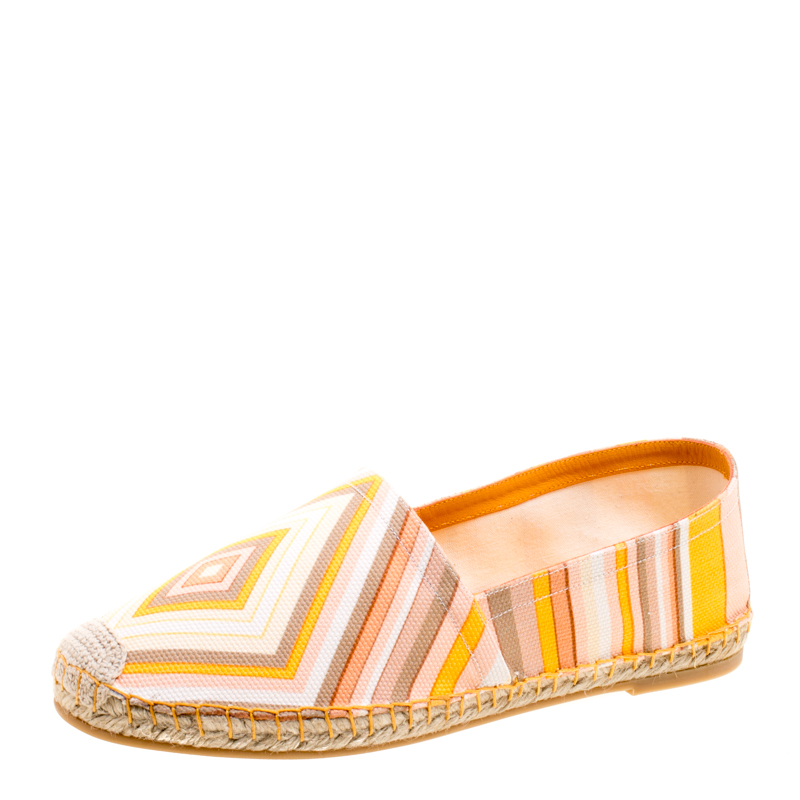 Pre Owned Valentino Multicolor Canvas Native Couture 1975 Print Espadrilles Size 39