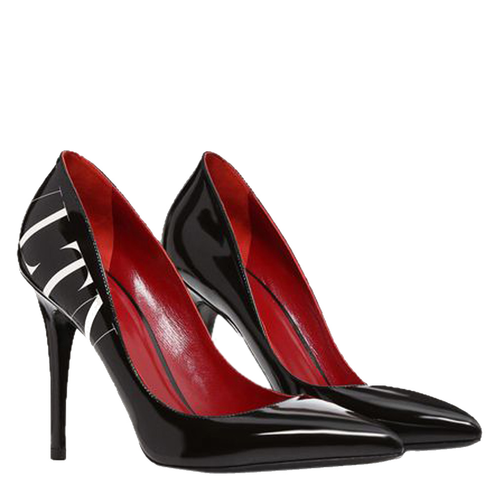 

Valentino Black Patent Leather VLTN Pumps Size