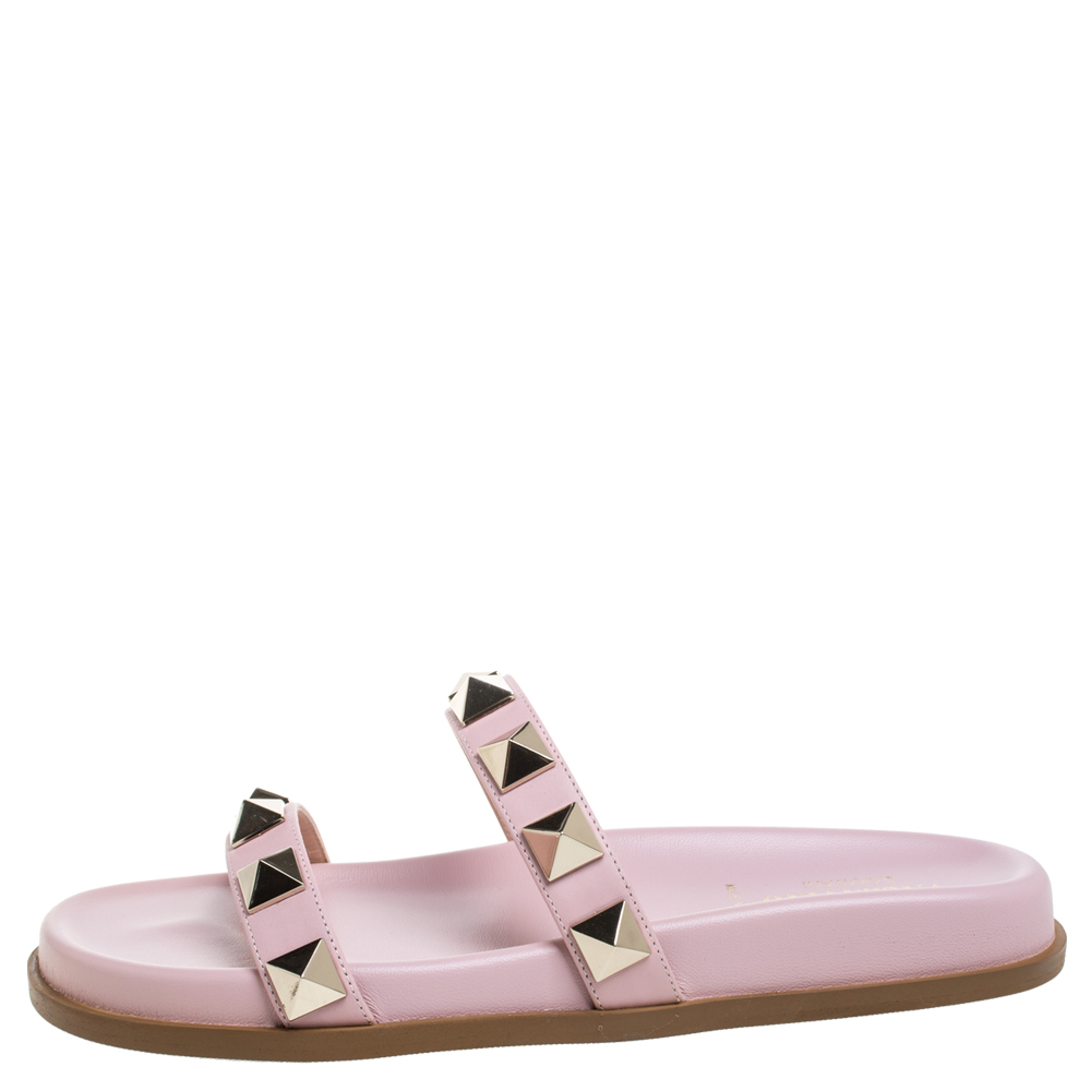 

Valentino Pink Leather Rockstud Flat Slides Size