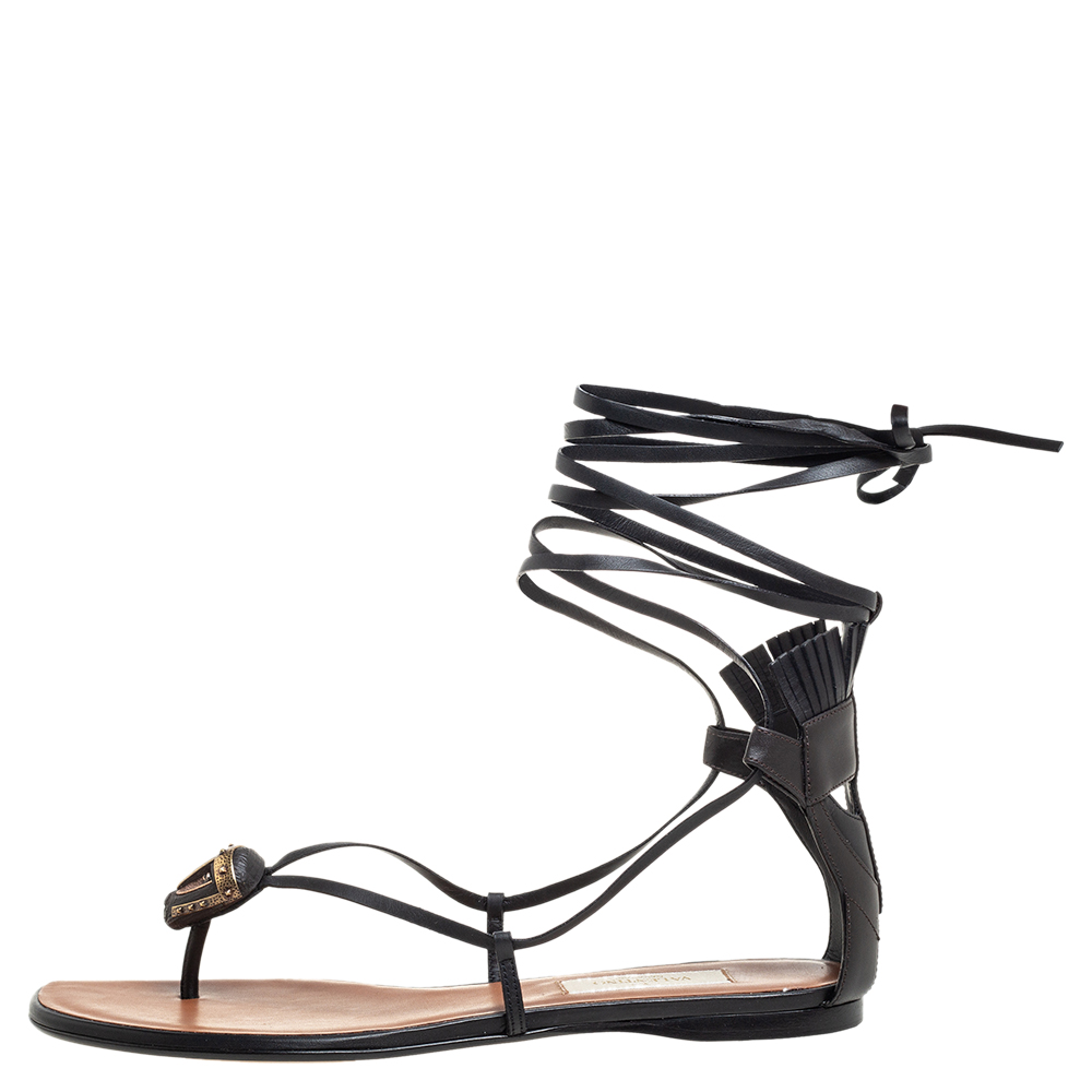 

Valentino Black Leather Tribe Flat Thong Sandals Size