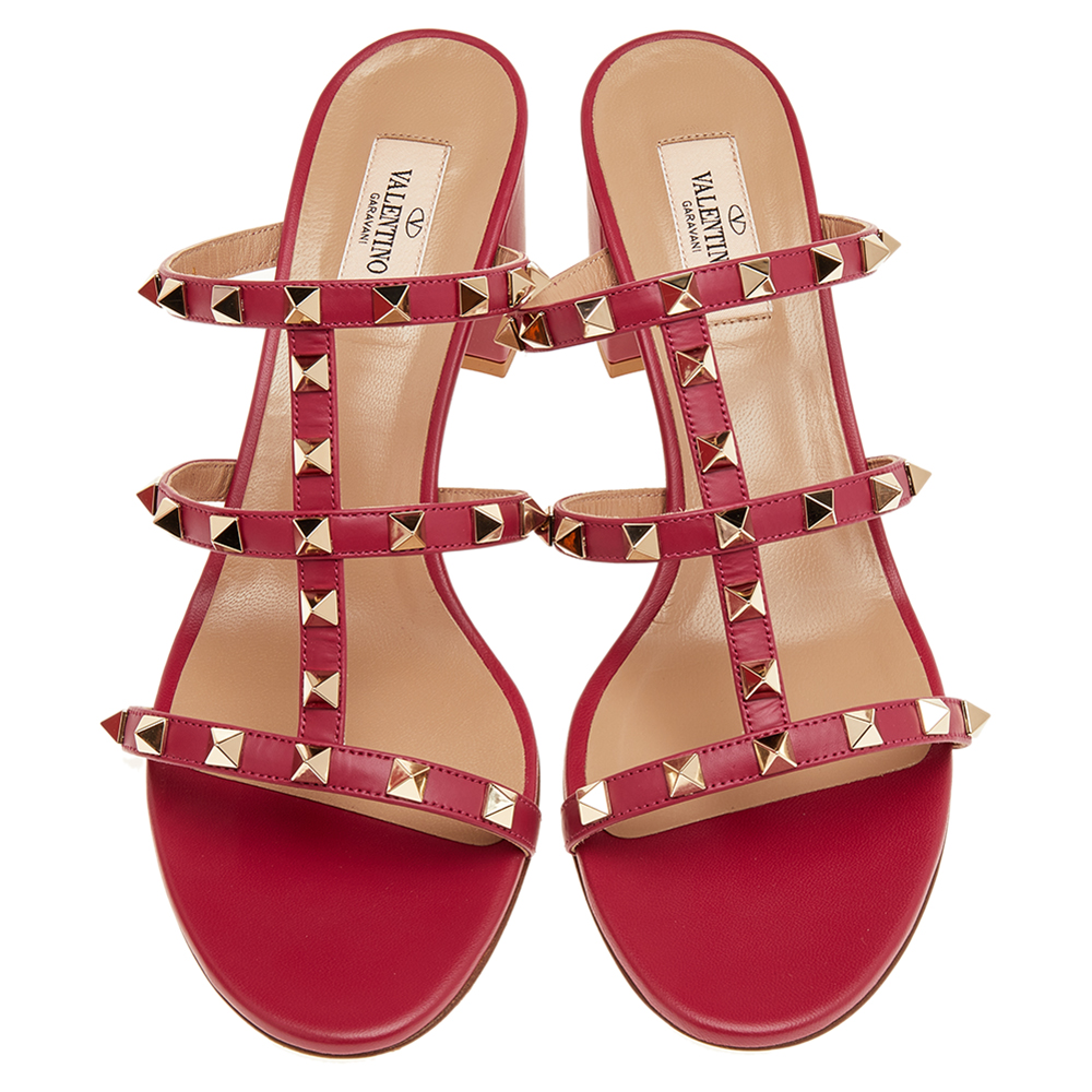 

Valentino Pink Leather Rockstud Strappy Sandals Size
