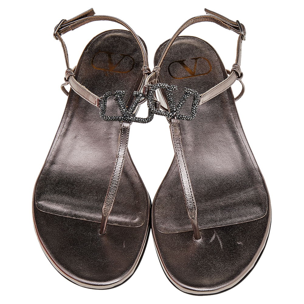 

Valentino Metallic Grey Leather Embellished VLogo Thong Flat Sandals Size