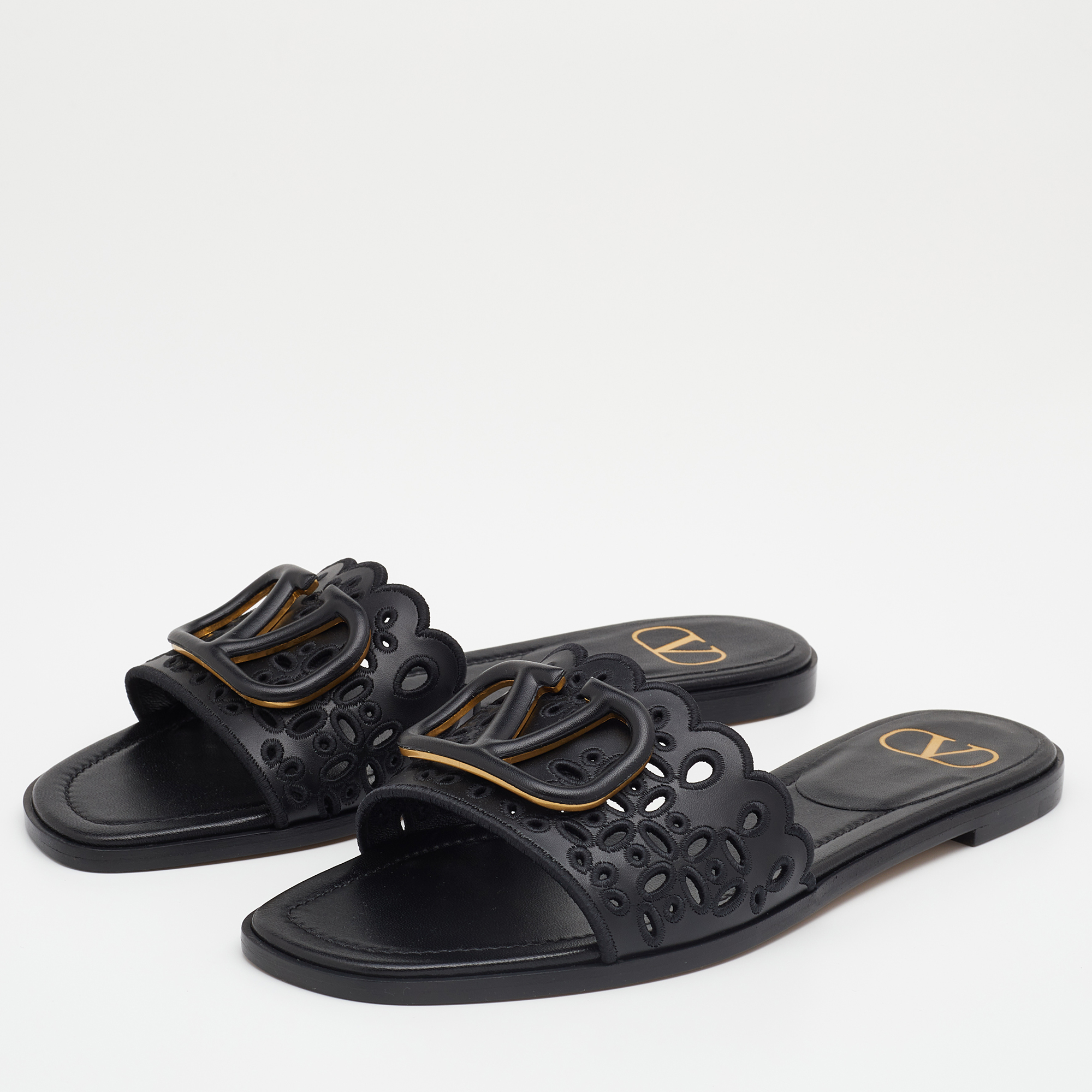 

Valentino Black Leather V Logo Flat Slides Size