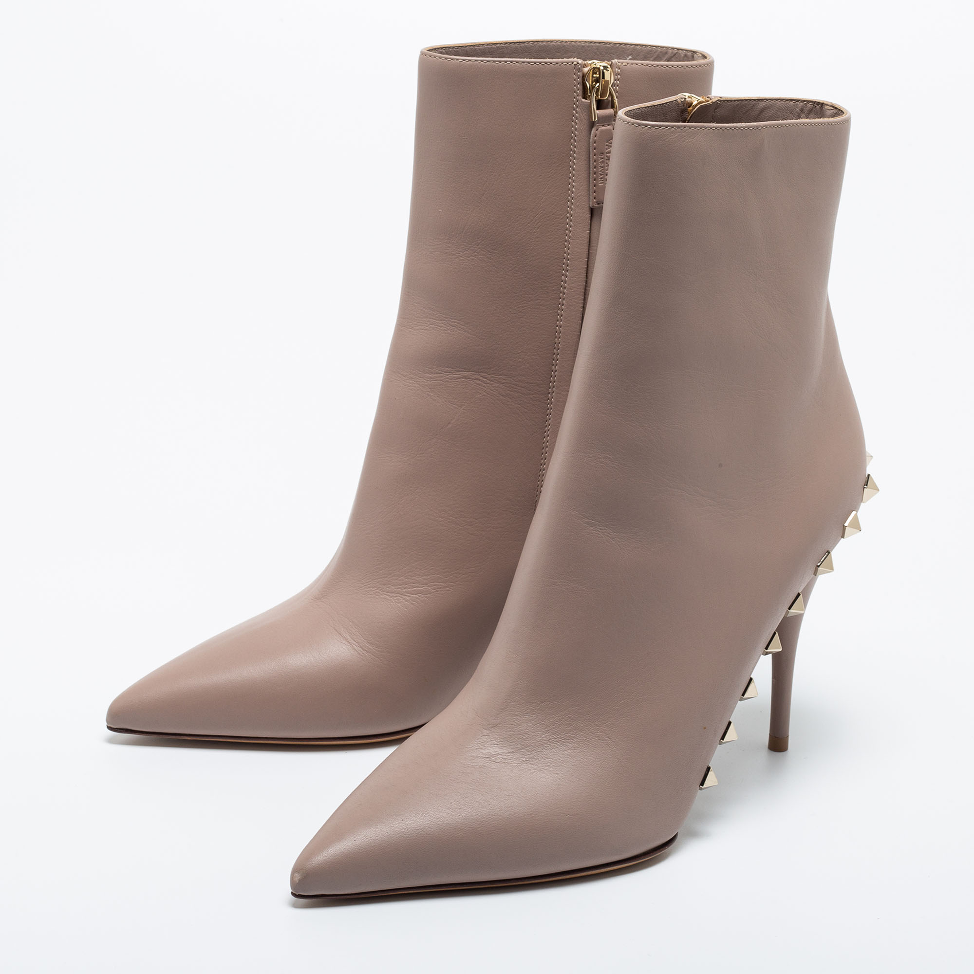 

Valentino Pink Leather Rockstud Ankle Length Boots Size