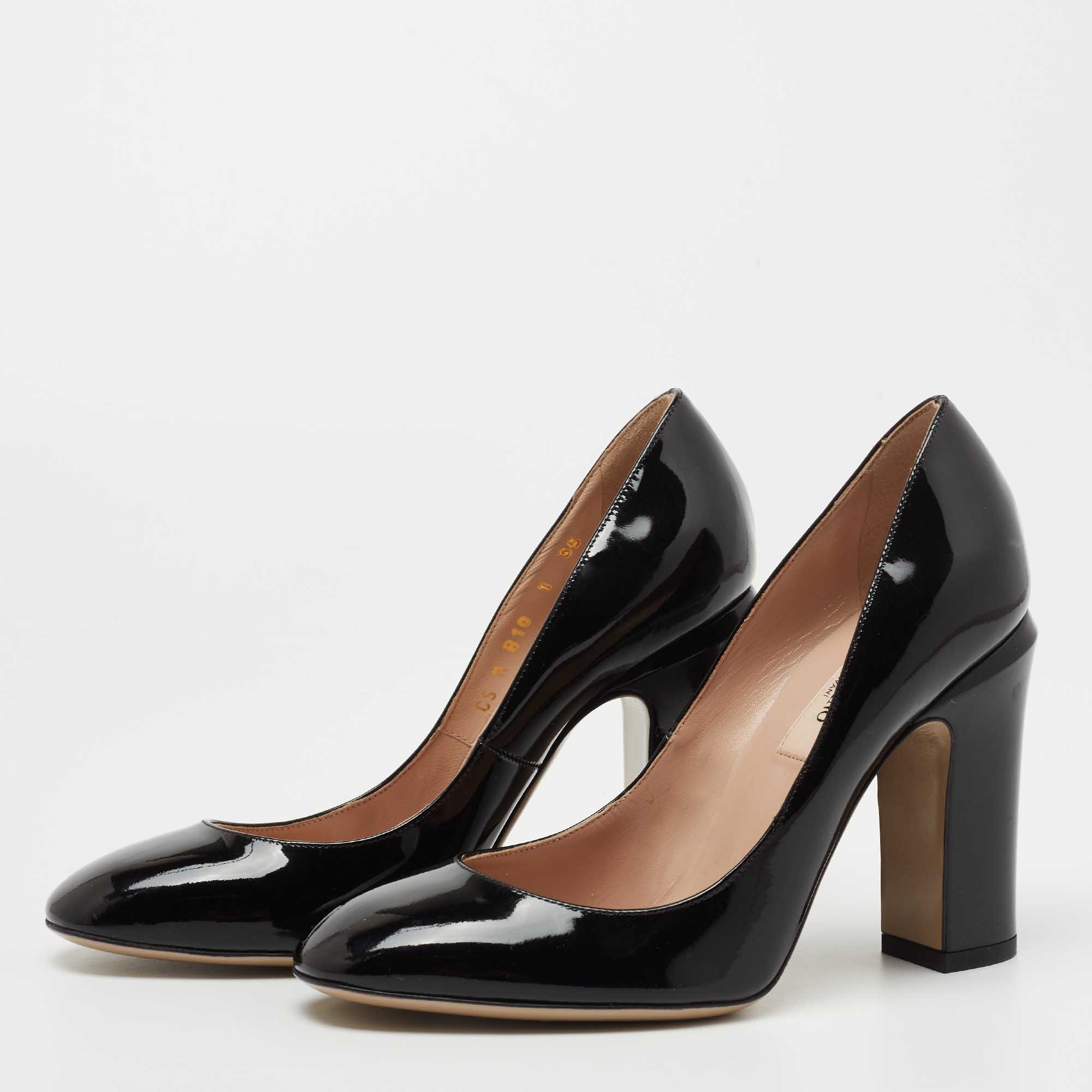 

Valentino Black Patent Leather Round Toe Block Heel Pumps Size