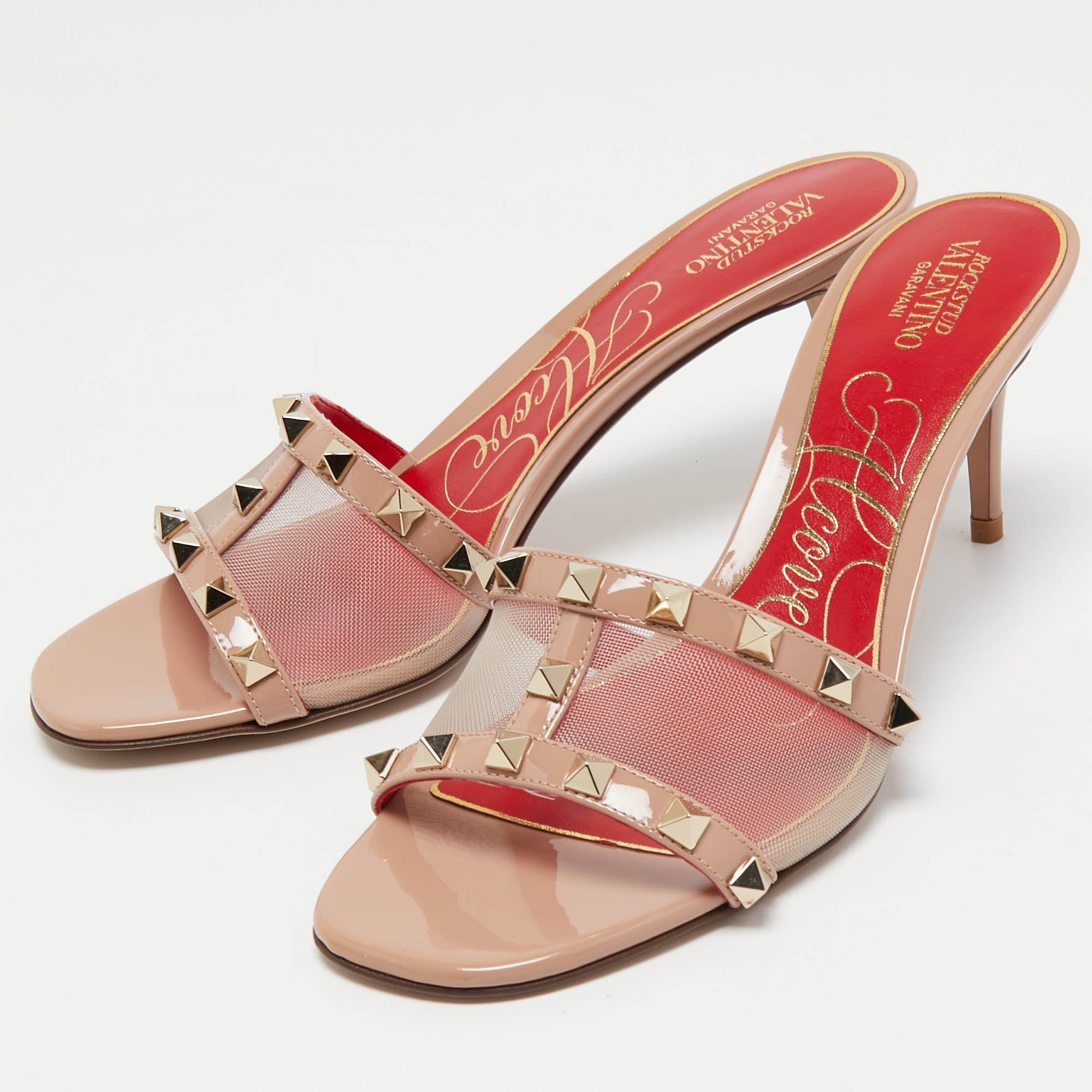 

Valentino Beige Patent Leather And Mesh Rockstud Slide Sandals Size