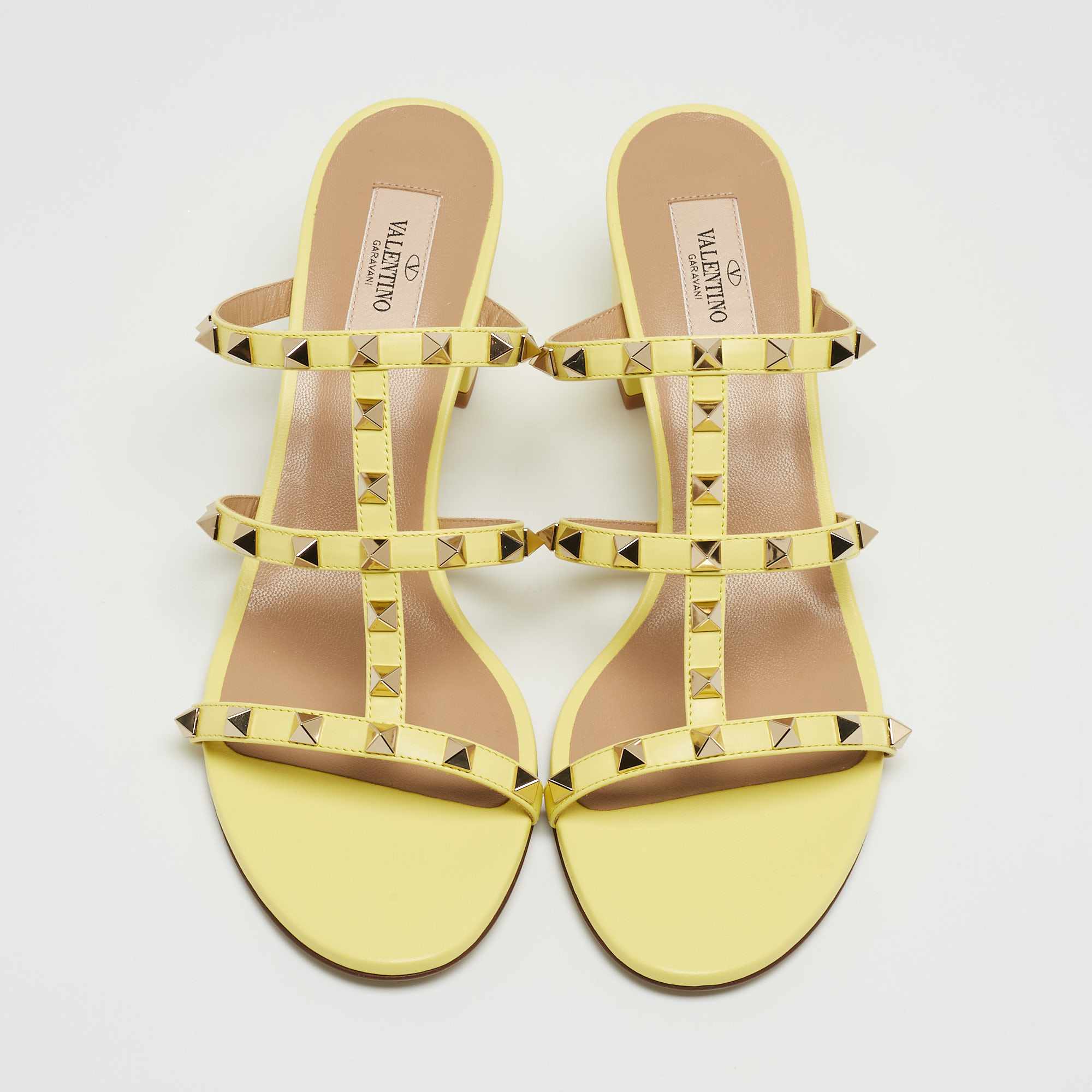 

Valentino Yellow Leather Rockstud Slide Sandals Size