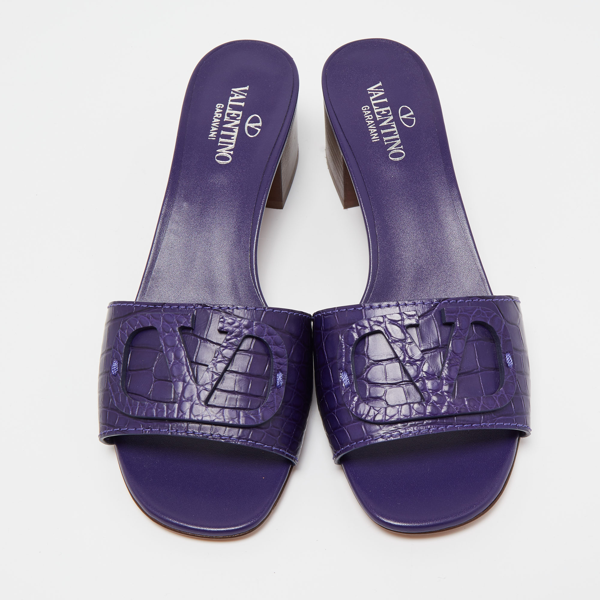 

Valentino Purple Alligator Leather V Logo Slide Sandals Size